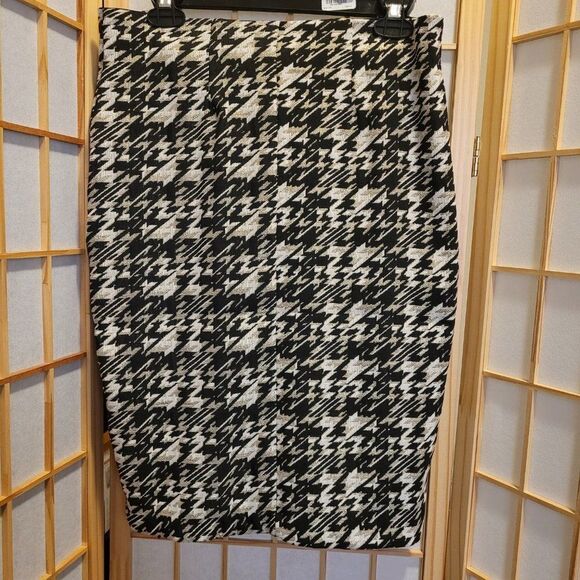 Melissa Paige Metallic Pearl Button Elastic Waist Pencil Skirt Sz S NWT - Picture 6 of 9